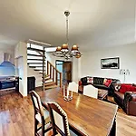 Apartamento Charming In The Heart Of