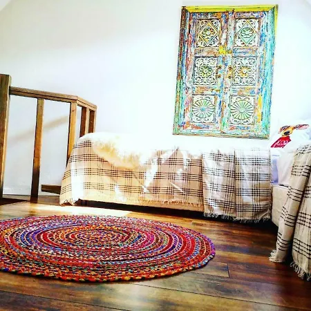 Charming In The Heart Of 公寓