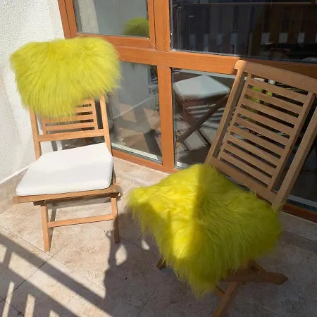 公寓 Charming In The Heart Of